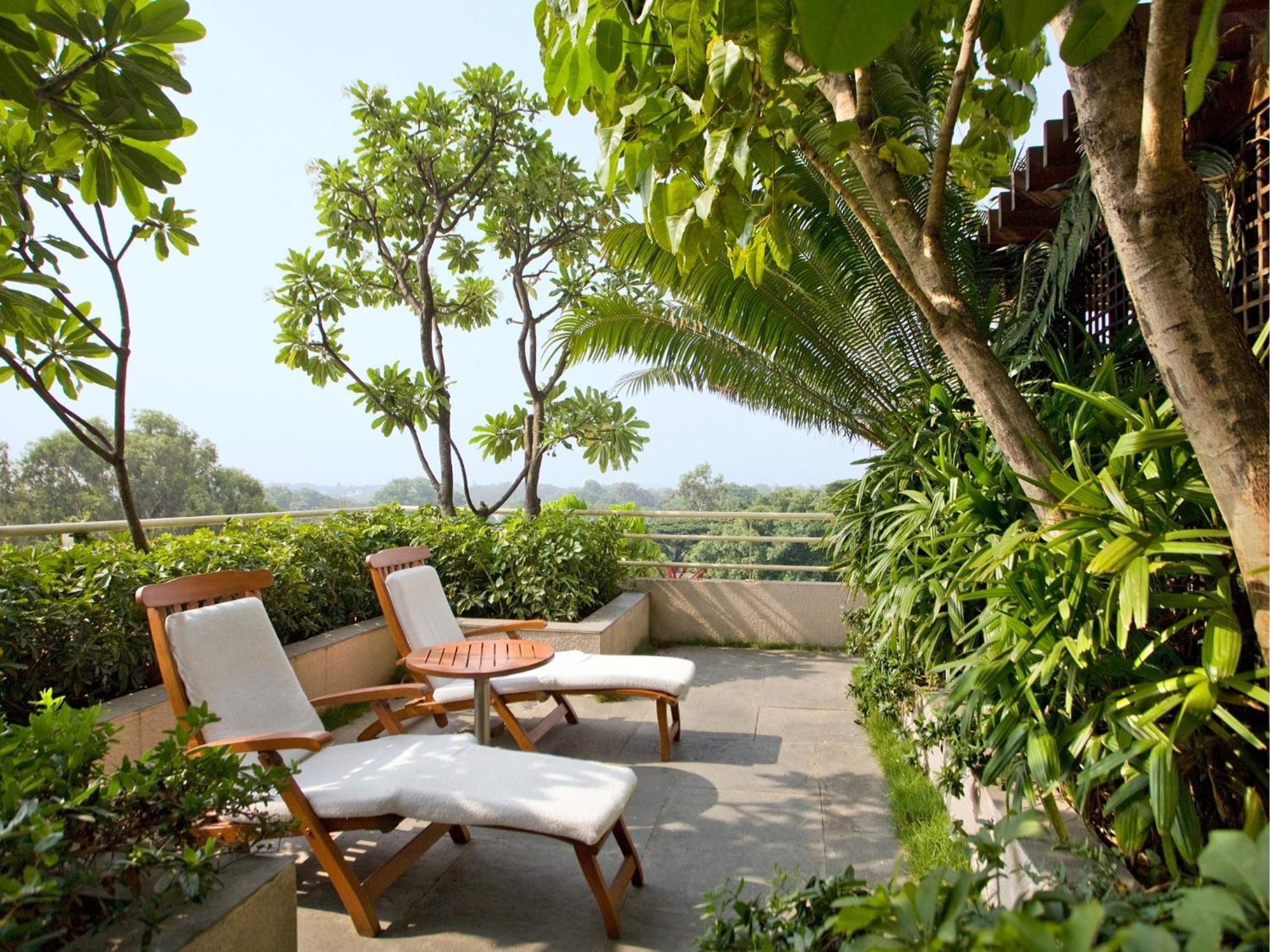 Hyatt Centric Mg Road Бангалор Екстериор снимка The Oberoi, Mumbai